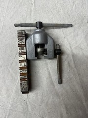 RIDGID no. 345 Flaring Tool 45˚ SAE Flares 3/16&Prime; &ndash; 5/8&Prime; Made in USA