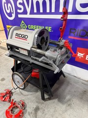 RIDGID 1224 PIPE THREADER 1/2&Prime;-4&Prime; THREADING MACHINE W/ CART 2 DIES 711 714