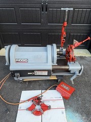 Ridgid 1224 Pipe Threading Machine 1-2 To 4&rdquo; Pipe Self Oiling Self Opening Great