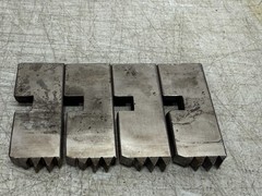 OSTER Symbol 300 Bolt Threading Dies 2&Prime; &ndash; 4-1/2 NC Threads per Inch #12215 Used