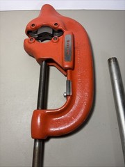 Ridgid 44-S Four Wheel Pipe Cutter 2 1/2&Prime; to 4&Prime; Made in USA Excellent Condition