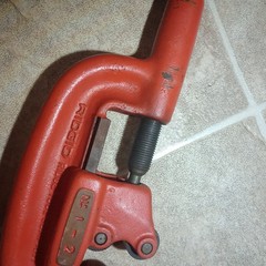 Vintage Ridgid No. 1 &ndash; 2 Heavy Duty 1/8&Prime; to 2&Prime; Inch No. 2A Pipe Cutter Rigid