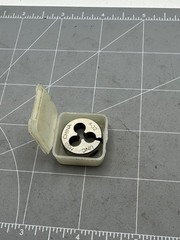8-32 UNC HSS Round Split Die Threading Tool 3-Slot High Speed Steel Die Compact