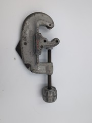 Vintage RIGID No. 20 Tubing Pipe Cutter 5/8 &ndash; 2 1/8 OD, Made In USA