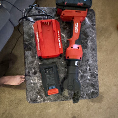 Hilti NCT 25 S-22 Cordless Crimping Tool for Copper w/ Charger & Battery