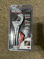 RIDGID PC-1375ML 1/8&Prime; to 1-3/8&Prime; PVC and PEX Cutter w/ Multi-Layer Adapter NEW