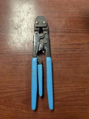 SharkBite Plumbing PEX Clamp Tool 3/8&Prime; to 1&Prime; 865895, USA