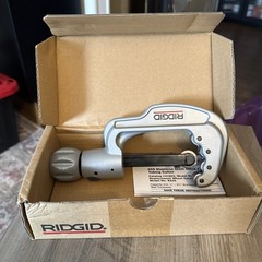 RIDGID 31803 65S Quick-Acting Tubing Cutter, 1/4&Prime; &ndash; 2-5/8&Prime; with 3 extra wheels