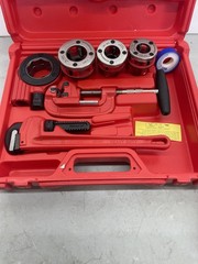 ROTHENBERGER 70614 Ratchet Pipe Threader Kit,1/2 to 1&Prime; 4ETA6