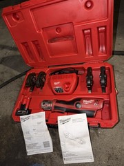 Milwaukee FORCE LOGIC Press Tool 2473-20 w 4 Jaws W Case and Accessories