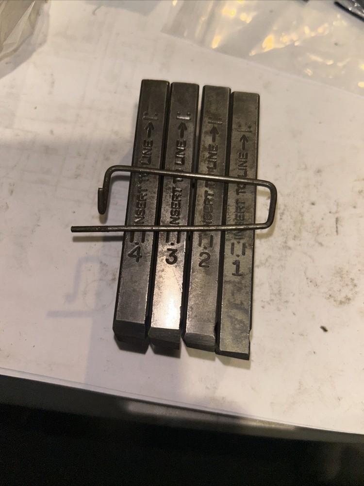 RIDGID 48025 7/8-9 UNC UNIVERSAL BOLT DIE SET