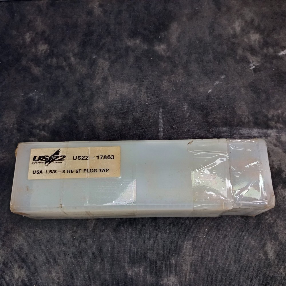 US22 17863 1.5/8-8 H6 6F PLUG TAP