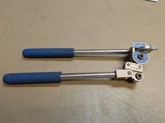 Swagelok MS-HTB-4T 1/4&Prime; Tube OD 9/16&Prime; Bend Radius Hand Tube Bender