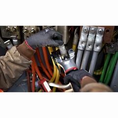 Milwaukee 2877-20 M18 FORCE LOGIC 750 MCM Dieless Crimper, 1/16 in. &ndash; 11/16 in.