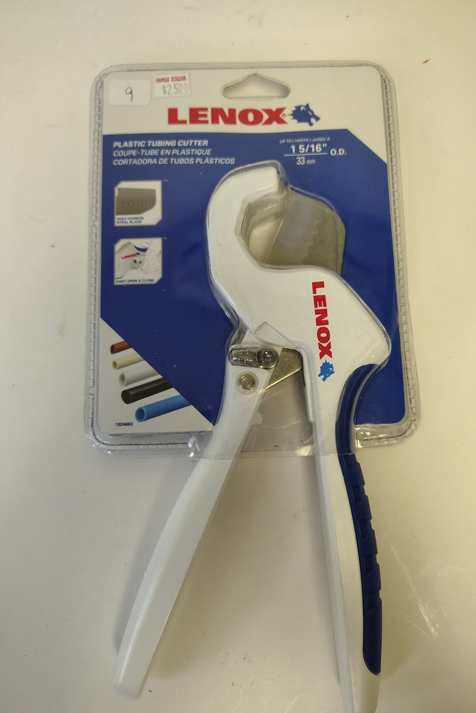 Lenox Plastic Tubing Cutter 1 5/16&Prime; 33mm (1924663) New Sealed