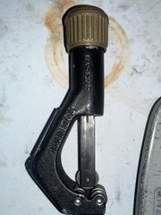 3 pcs TUBE CUTTERS INCLUDING Ridgid 152