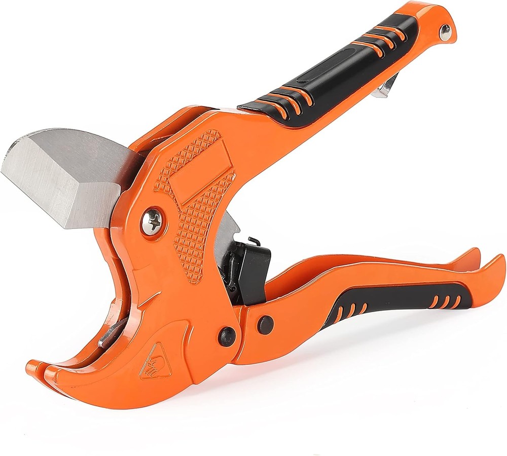 Bates Ratcheting PVC Pipe Cutter 1-1/4&Prime; PEX Plastic Pipe Cutting Tool