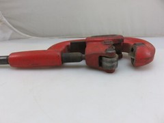 Ridgid Ridge Tool No. 2A 1-2 Heavy Duty Pipe Cutter 1/8&Prime;-2&Prime;