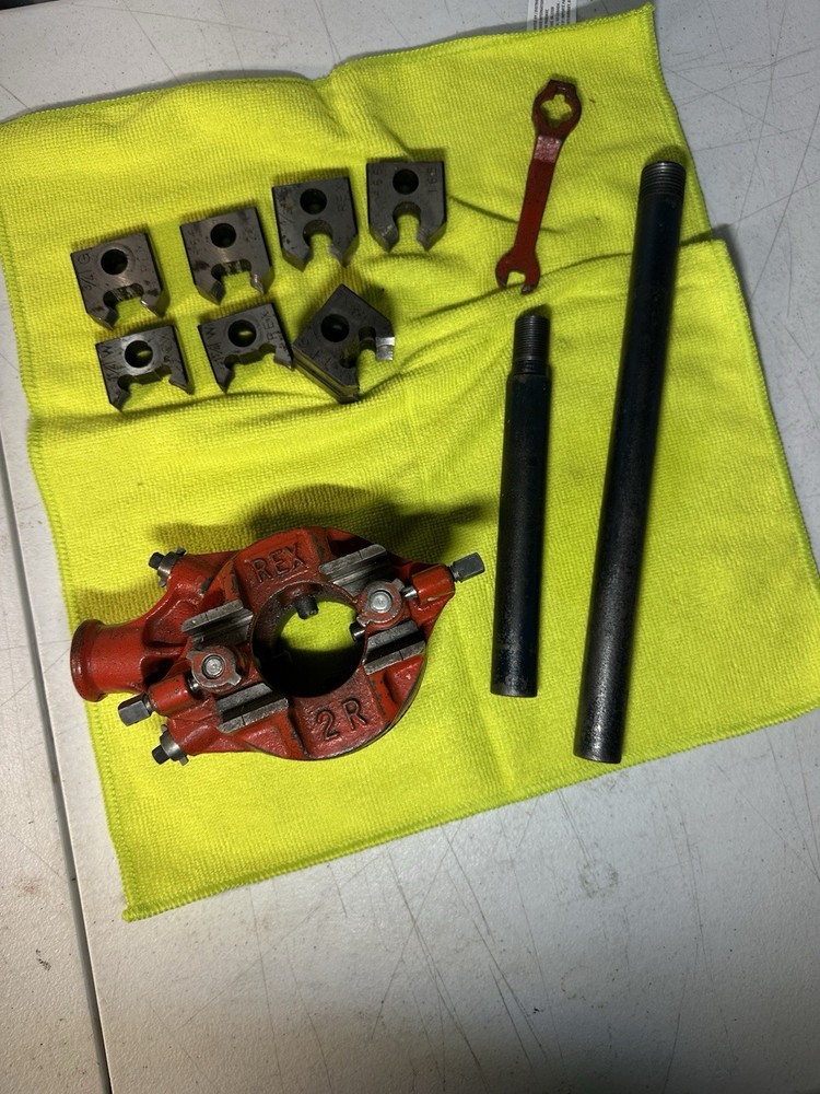 REX 2R Pipe Threader Die Head Set w/ Dies Handles Plumbing Tool