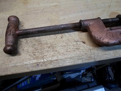 Nice Heavy Duty Armstrong BridgePort No. 2A (1/8 to 2 in) Pipe Cutter Tool- USA