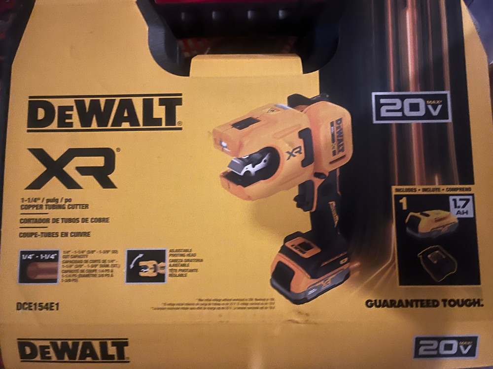 New Dewalt DCE154E1 20V Max XR 1-1/4&Prime; Cordless Copper Tubing Cutter