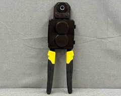 Apollo Multi-Head PEX Crimp Tool Kit &ndash; Crimper, 3/4, 1/2&Prime; and 3/8&Prime; Rings
