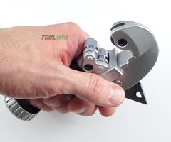 Large Tubing Cutter Cuts 1/8&Prime; to 1-1/8&Prime; Copper Pipe Tube Hand Tool