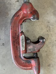RIDGID 4-S Pipe Cutter 2-4 in OD Cutting Capacity, Std Wheel Cutter