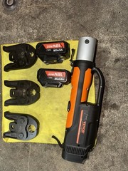 VEVOR PZ-1550 1/2&Prime;3/4&rdquo;-1&Prime; Pro Press Tool 18V w/ 3 Jaws & 2x 4AH Batteries!