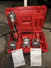 Milwaukee FORCE LOGIC Press Tool 2473-20 w 4 Jaws W Case and Accessories