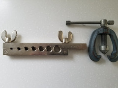Superior Tool Company No. 200 Flaring Tool for Tubing Sizes 3/16&Prime; thru 5.8&Prime;