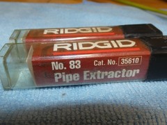 Ridgid Longrip 1/2&Prime; Drive 5/8&Prime; Drill Pipe Extractor No. 83 USA &ndash; Set of 2