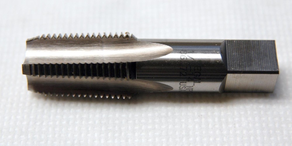 1/2 X 14 NPTF HSG 4 FLUTE PIPE TAP (C-6-6-7-43)