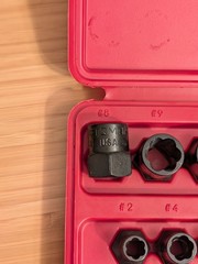 Craftsman 3/8&Prime; 1/2&Prime; Damaged Bolt Nut Remover Sets &ndash; Part # 52060/52061 USA NOS