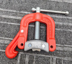Ridgid 40A Yoke Vise Replacement Part 1/8&Prime;-2-1/2&Prime; Pipe Cap. *PICTURED ITEM ONLY*