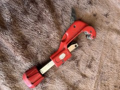 3/8-2 Screw Feed Pipe Cutter, 3/8 in to 2 in Capacity (MPN 3/8-2)