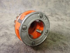 Ridgid 37410 12R 1 1/2&Prime; NPT Alloy Steel RH Pipe Threader Die Head (O27)
