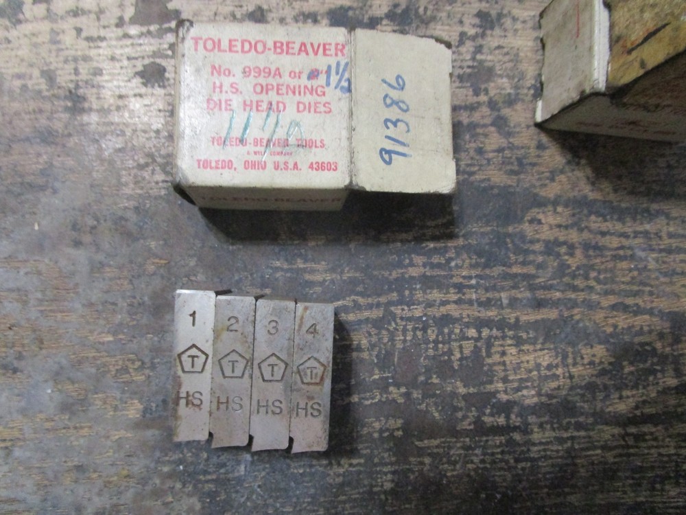 Super Nice Toledo-Beaver 999A Pipe Threader 4 Piece 1-1/2&Prime; Pipe Die Insert Set