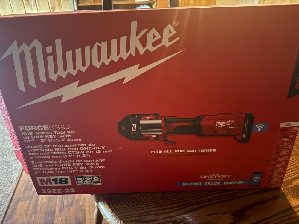 milwaukee 2922-22 , 49-16-2697x ips kit