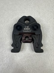 1/2 INCH DeWALT ASTM F1807 PEX COMPACT PRESS JAW