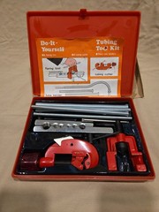 Pittsburgh Forge Vintage Model 982 Tubing Cutter & Flaring Tool Kit