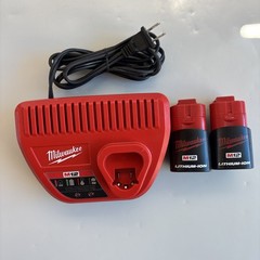 Milwaukee M12 Force Logic Press Tool 2473-20 With 2 Batteries Charger No jaws