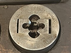 Vintage Little Giant Wells Bros. Taps and Dies with Box GREENFIELD MASS USA