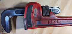 RIDGID 24&Prime; Straight Pipe Wrench 3&Prime; Capacity, Made in USA, Nice !