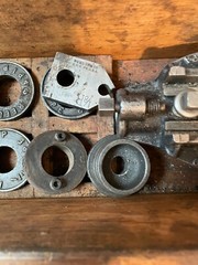 Vintage REED Mfg. Co. Pipe Die Threader Set No. 2 AP Dies and Wood Box