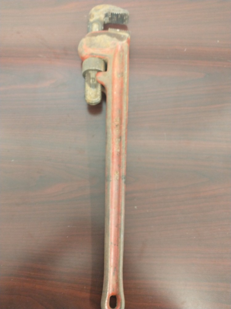 Proto 24&rdquo; Pipe Wrench 824-HD Heavy Duty ductile cast iron made in USA 824HD