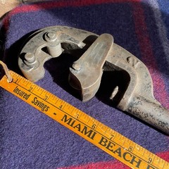 RARE ANTIQUE D. SAUNDERSONS 2&Prime; PIPE CUTTER NO. 2 PATENTED NOVEMBER 28 1880 R$133