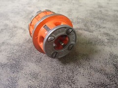Ridgid 37210 111-R 3/8&Prime; NPT RH Alloy Steel Manual Pipe Threader Die Head (BN42)