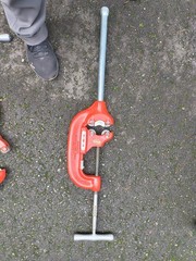 Ridgid 32880 Model 44-S Heavy-Duty 4-Wheel Pipe Cutter, 2-1/2&Prime; &ndash; 4&Prime; Capacity
