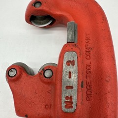 RIDGID Adjustable Heavy Duty Model 2A/202 Pipe Cutter 1/8 in. to 2 in. 2-A